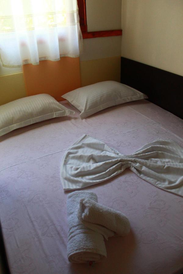 Bed and Breakfast 2 Kitarat Bb Vlorë Exterior foto